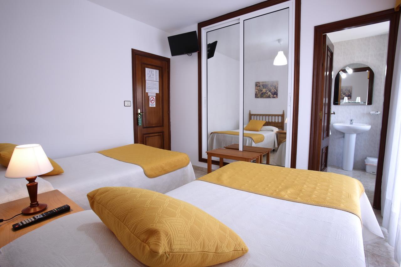 Hostal San Roque ポルトノボ エクステリア 写真