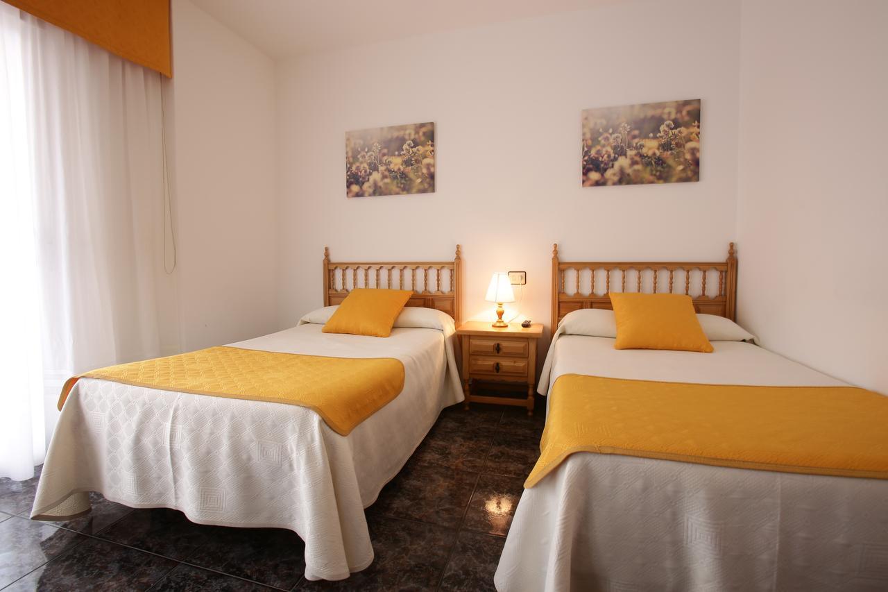 Hostal San Roque ポルトノボ エクステリア 写真