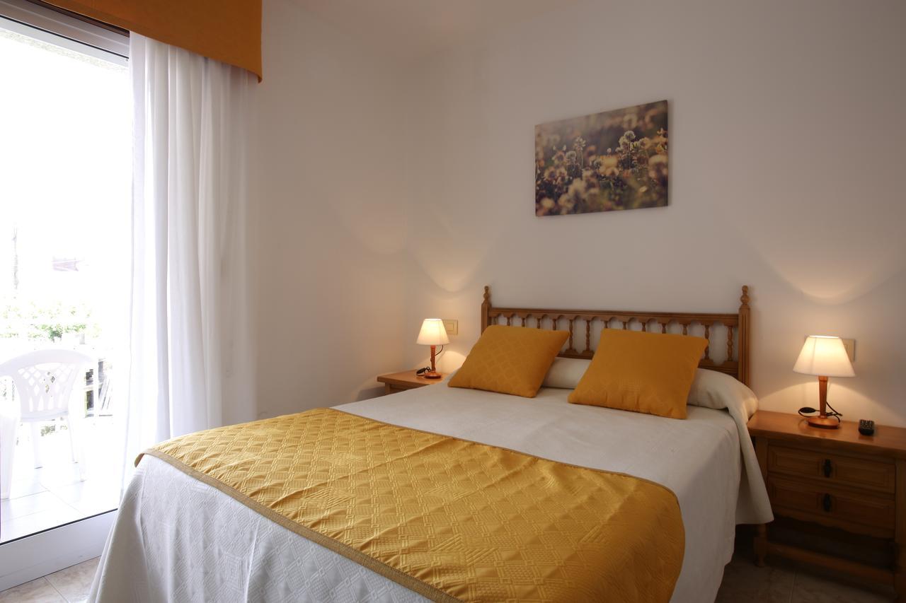 Hostal San Roque ポルトノボ エクステリア 写真