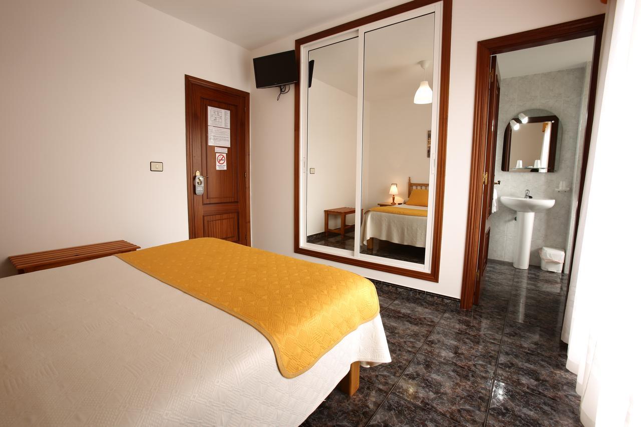 Hostal San Roque ポルトノボ エクステリア 写真