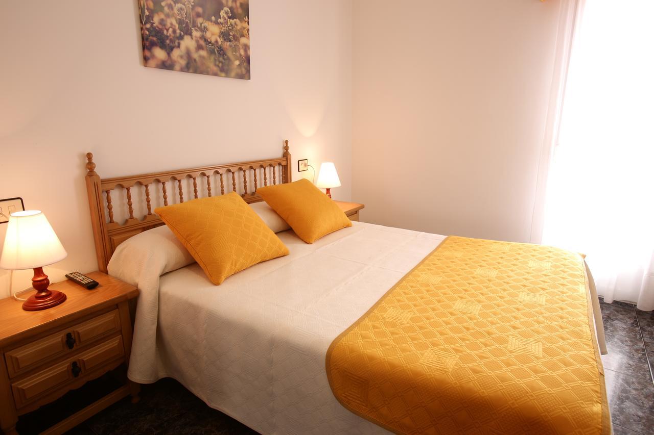 Hostal San Roque ポルトノボ エクステリア 写真