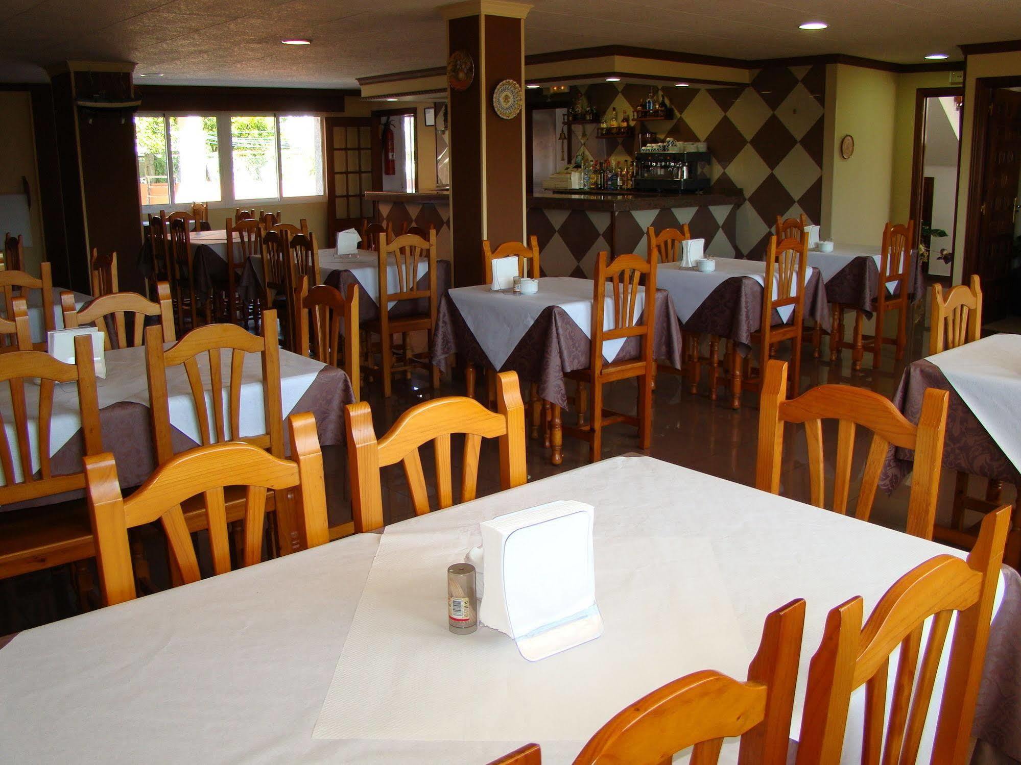 Hostal San Roque ポルトノボ エクステリア 写真